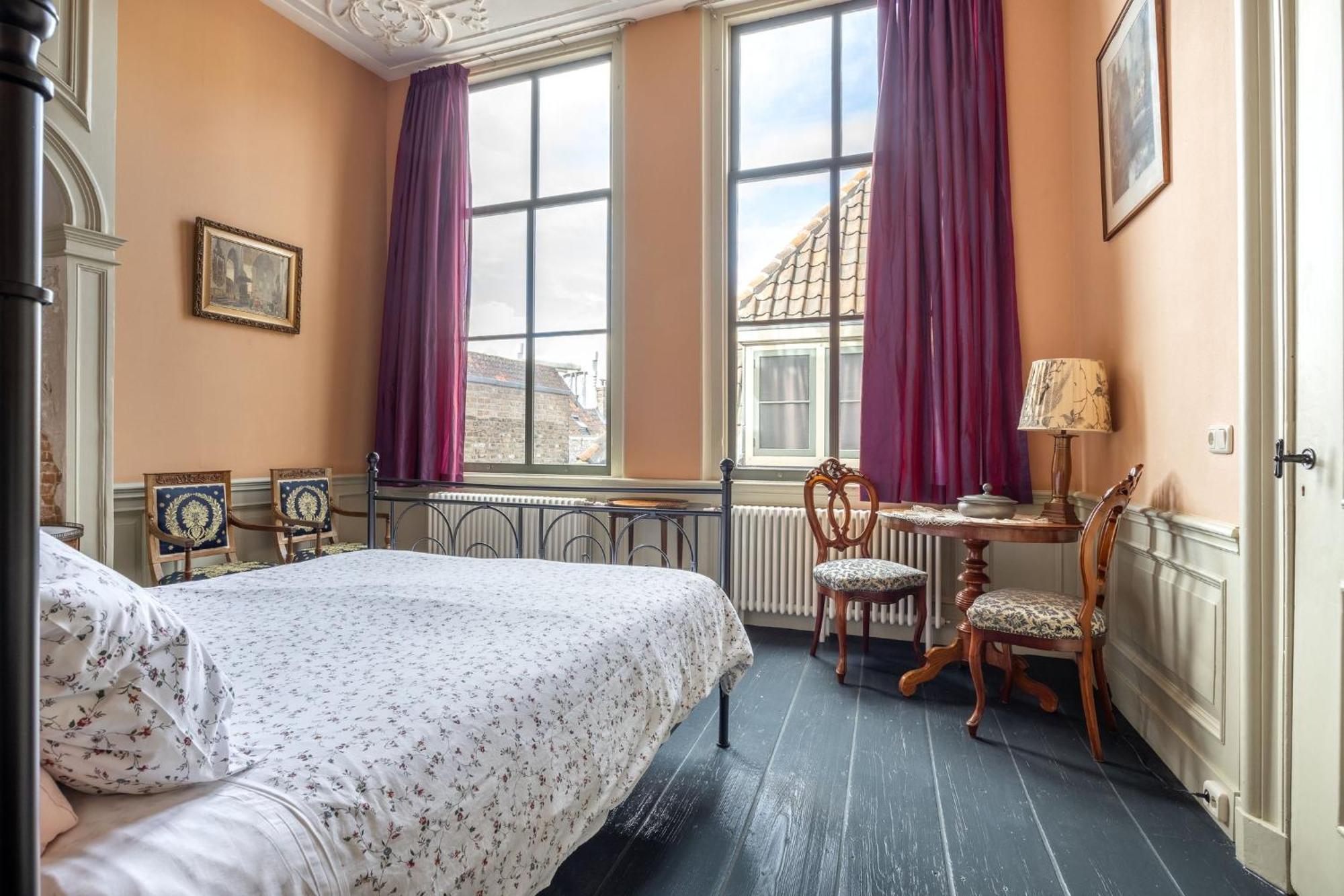 B&B In De Prinsenstraat Dordrecht Eksteriør billede