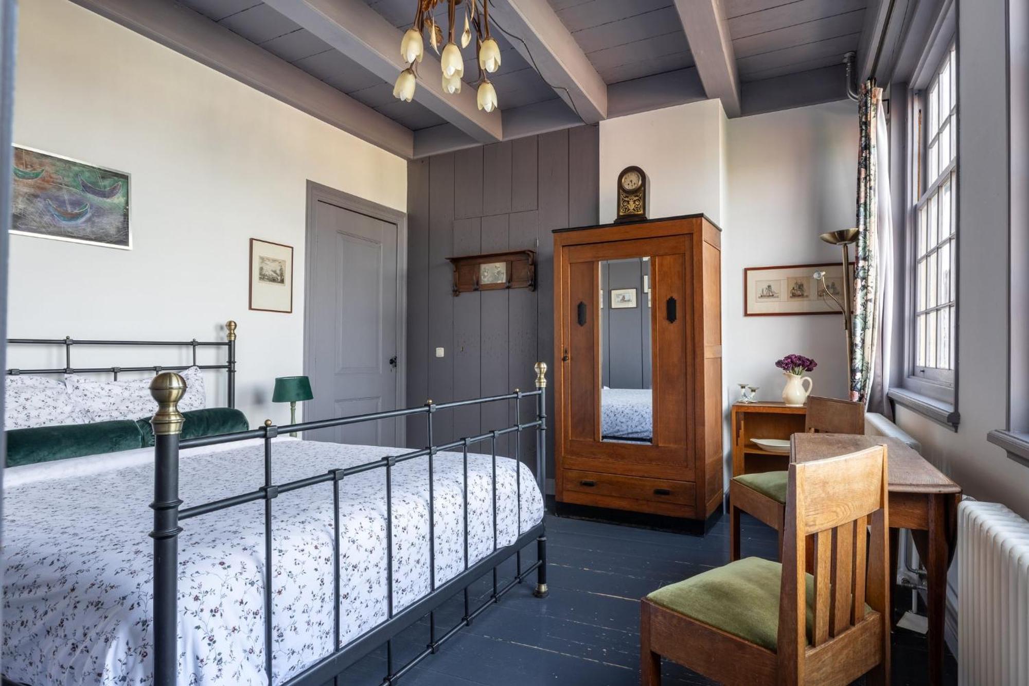 B&B In De Prinsenstraat Dordrecht Eksteriør billede