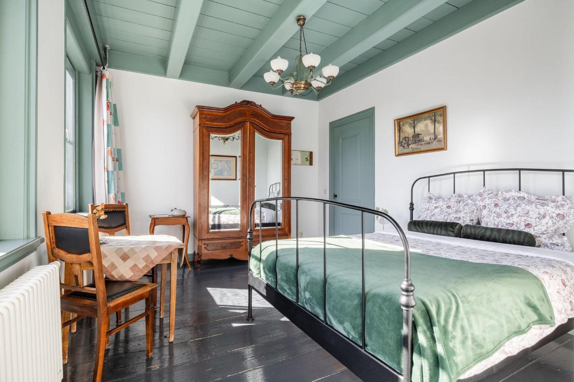 B&B In De Prinsenstraat Dordrecht Eksteriør billede
